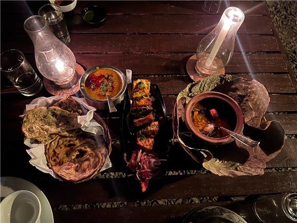 Retro Kitchen<span class='yasr-stars-title-average'><div class='yasr-stars-title yasr-rater-stars'
id='yasr-overall-rating-rater-6539512c3ca39'
data-rating='3.3'
data-rater-starsize='16'>
</div></span>