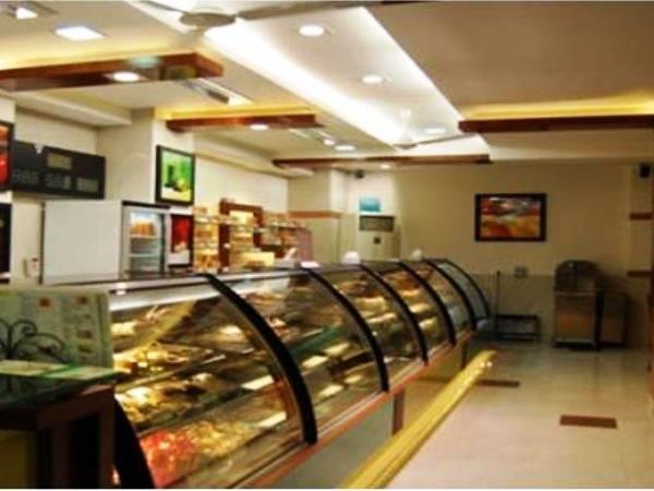 Shreemaya Celebrity<span class='yasr-stars-title-average'><div class='yasr-stars-title yasr-rater-stars'
id='yasr-overall-rating-rater-8c066925de7a1'
data-rating='3.3'
data-rater-starsize='16'>
</div></span>