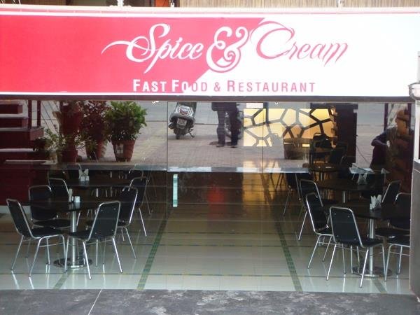 Spice & Cream<span class='yasr-stars-title-average'><div class='yasr-stars-title yasr-rater-stars'
id='yasr-overall-rating-rater-6b205be763190'
data-rating='3.3'
data-rater-starsize='16'>
</div></span>