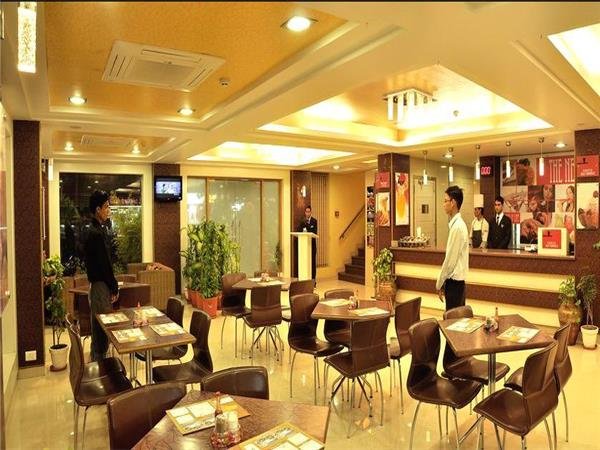 The Nest<span class='yasr-stars-title-average'><div class='yasr-stars-title yasr-rater-stars'
id='yasr-overall-rating-rater-f73b7b9e97612'
data-rating='3.3'
data-rater-starsize='16'>
</div></span>