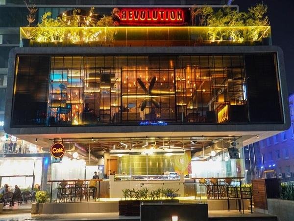 Revolution<span class='yasr-stars-title-average'><div class='yasr-stars-title yasr-rater-stars'
id='yasr-overall-rating-rater-91d6ac573d015'
data-rating='3.3'
data-rater-starsize='16'>
</div></span>