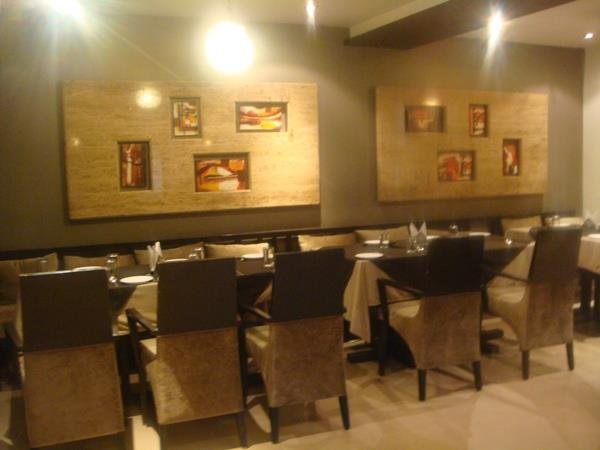 Royal Satkar<span class='yasr-stars-title-average'><div class='yasr-stars-title yasr-rater-stars'
id='yasr-overall-rating-rater-5a34ca65892f1'
data-rating='3.3'
data-rater-starsize='16'>
</div></span>