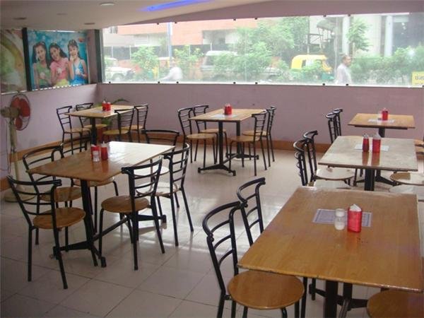 Sip n Bite restaurant<span class='yasr-stars-title-average'><div class='yasr-stars-title yasr-rater-stars'
id='yasr-overall-rating-rater-bf6db21d974a4'
data-rating='3.3'
data-rater-starsize='16'>
</div></span>