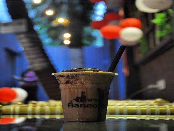 Tapri Hangout<span class='yasr-stars-title-average'><div class='yasr-stars-title yasr-rater-stars'
id='yasr-overall-rating-rater-65c3610e49a32'
data-rating='3.3'
data-rater-starsize='16'>
</div></span>