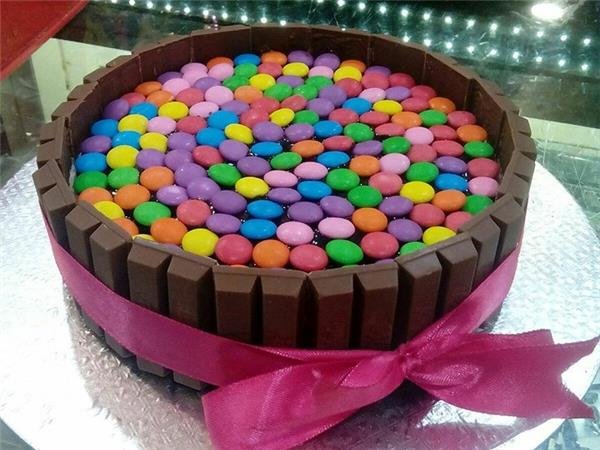 Agrawal’s Bakers Lounge<span class='yasr-stars-title-average'><div class='yasr-stars-title yasr-rater-stars'
id='yasr-overall-rating-rater-cd2d9866537fe'
data-rating='3.3'
data-rater-starsize='16'>
</div></span>