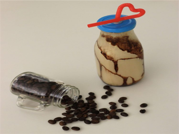 Bake Affaire<span class='yasr-stars-title-average'><div class='yasr-stars-title yasr-rater-stars'
id='yasr-overall-rating-rater-4e7639e961203'
data-rating='3.3'
data-rater-starsize='16'>
</div></span>