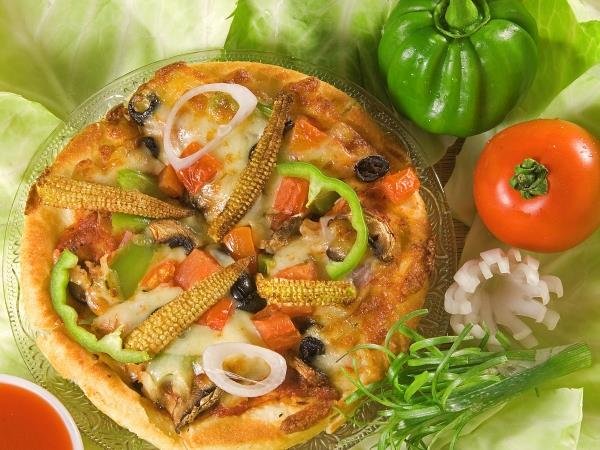 Apna Sweets<span class='yasr-stars-title-average'><div class='yasr-stars-title yasr-rater-stars'
id='yasr-overall-rating-rater-99662bf9b1231'
data-rating='3.3'
data-rater-starsize='16'>
</div></span>