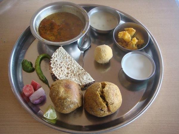 Ashirwaad Bhojnalaya<span class='yasr-stars-title-average'><div class='yasr-stars-title yasr-rater-stars'
id='yasr-overall-rating-rater-991133ab622e7'
data-rating='3.3'
data-rater-starsize='16'>
</div></span>